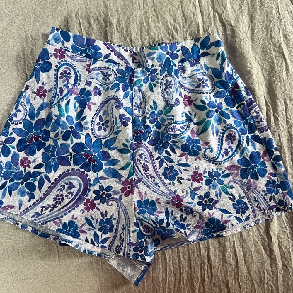 Show Me Your Mumu Martine Shorts Small